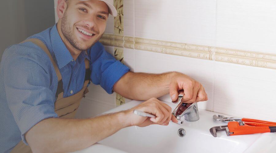 Kitchen Faucet Repair Service in Laura, OH